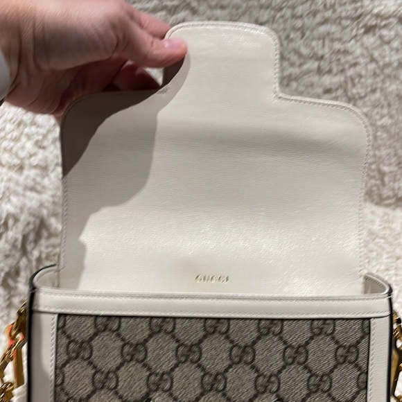 Authentic - Gucci Horsebit 1955 mini bag used 3 times. - Picture 6 of 10